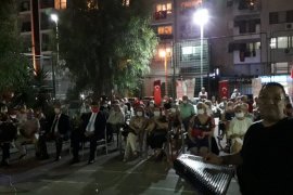 Karşıyaka Sanat Derneği 9 Eylül’ü müzikle kutladı