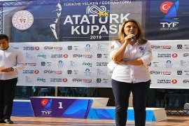 TYF 100.Yıl Atatürk Kupası’nda Karşıyaka yine kürsüde...