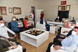 Hayat Boyu Öğrenme Haftası Karşıyaka Halk Eğitim'de kutlandı