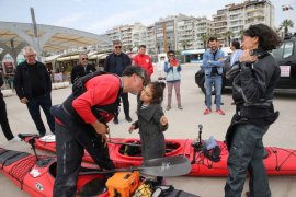 Kanocu çifti Çanakkale'ye Başkan Tugay uğurladı