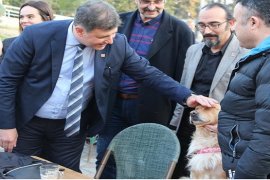 Dr. Cemil Tugay, Bostanlılılarla bütünleşti...