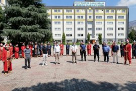 Karşıyaka Mehteran Bölüğü görücüye çıktı...