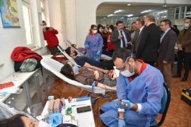 Öğrencilerden ''kan dostluğuna'' yoğun ilgi