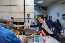 İsmail Çiftçioğlu Örnekköy'ü dolaştı