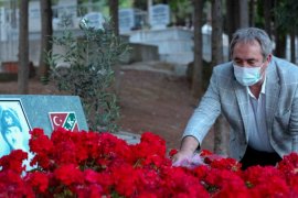 CHP Karşıyaka'dan mezarlıklara ziyaret