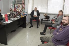 Cumhur İttifakı Meclis Üyesi adayı Seher Dikmen KARŞIYAKA HABER'i ziyaret etti