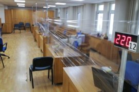 Karşıyaka Nüfus Müdürlüğü'nde olağanüstü hijyen önlemleri alındı