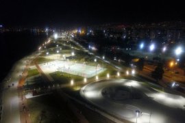 Bostanlı sahilinin 3 bölümlük kıyı düzenleme çalışmaları tamamlandı