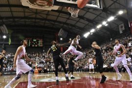 Karşıyaka'da Fener alayı keyfi...