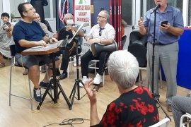 Azerbaycan’a destek şarkılarla geldi…