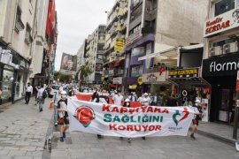 Karşıyaka Sağlığını Koruyor ve En iyi Narkotik Polisi: Anne