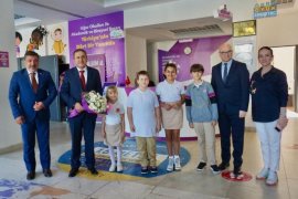 Karşıyaka'da Kızılay Haftası öğrencilerle kutlandı