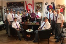 Müftü Gürler, Muharip Gaziler Derneği'ni ziyaret etti