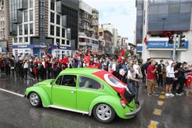 Karşıyaka'dan Vos Vos konvoyu geçti.....