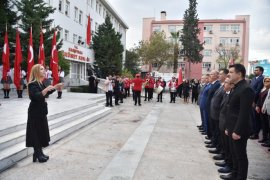 Öğretmenler Günü'nde şehit öğretmenler unutulmadı