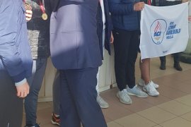 İzmir Liseler İl Tenis Birincilikleri Karşıyaka'da yapıldı