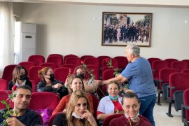 Karşıyaka Halk Eğitimi Merkezi’nden “Dünya Sevgi Günü”