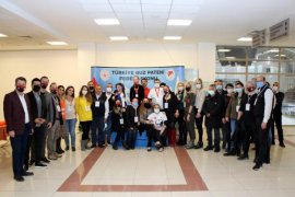 İzmir, Buz Patenine imzasını attı...