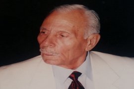 Hüseyin Özsakallı Kupasını Princess Di kazandı