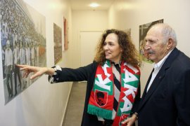 Ünsal, babasıyla KSK'yi ziyaret etti