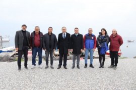 Kaymakam Demir, Balıkçı Barınağı'nı ziyaret etti