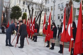 Çanakkale Şehitleri Karşıyaka'da anıldı