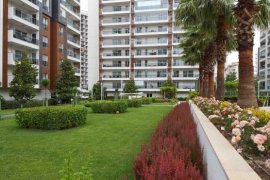 Karşıyaka'nın en güzel balkon ve bahçeleri seçildi