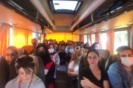 Türk Kızılay Karşıyaka ekibi yangın söndürme desteğine gitti