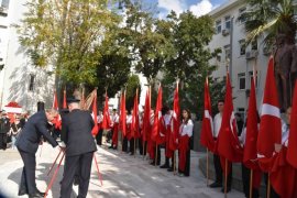 Cumhuriyet Bayramı Karşıyaka’da coşku ile kutlanıyor