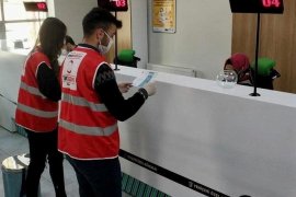 Türk Kızılay Karşıyaka Şubesi 7/24 görevde...