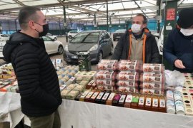 Tarım Müdürü Üngür Organik Pazarı denetledi...