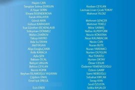 St.Helen Kilisesi'nde uluslararası karma resim ve el sanatları sergisi