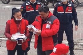Türk Kızılay Karşıyaka Şubesi 7/24 görevde...