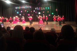 Karşıyaka'nın Filizleri'nde mezuniyet sevinci...