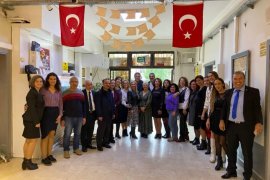 Öğretmenler anılarını tazeledi...