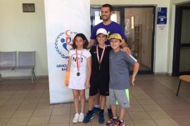 Kortlarda Müge rüzgârı esiyor...