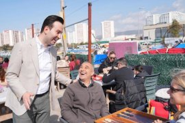 ''Oğlum sen ne genç ve güler yüzlüsün''