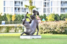 Heykel Çalıştayı’nda üretilen eserler Mavişehir Halk Park'ta