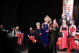 Karşıyaka Sanat Derneği'nden harika TSM Konseri