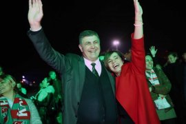 Dünya Karşıyakalılar Günü’ne muhteşem kutlama