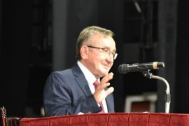 Karşıyaka Müftülüğü'nün din istismarı konferansı büyük ilgi gördü