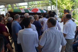 Karşıyakalı eski milli yelkenci son yolculuğuna uğurlandı