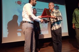 İnsan, iklim ilişkisi Karşıyaka'da masaya yatırıldı