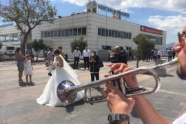 Ömer Örün dünya evine girdi