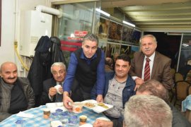 İzmir’de yaşayan Siirtliler yöresel yemekte buluştu