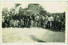 Bisiklet tarihi / Bucalıların misafirperverliği