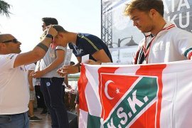 TYF 100.Yıl Atatürk Kupası’nda Karşıyaka yine kürsüde...