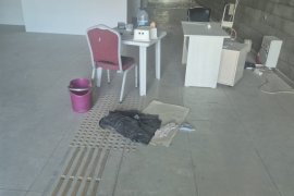 Karşıyaka Bilim Müzesi boşaltıldı...