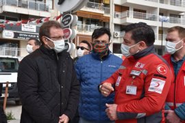 Kaymakam Çalışır'dan Kızılay Karşıyaka ekibine teşekkür