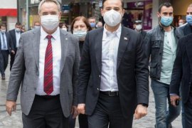 CHP Karşıyaka’dan esnafa: Derdiniz derdimizdir